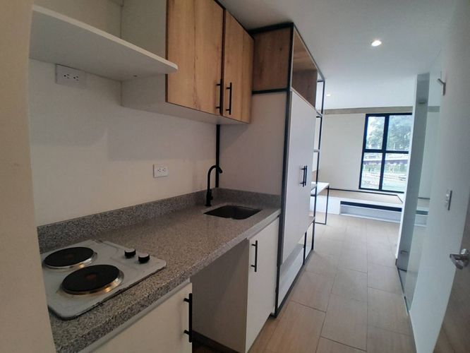 Apartaestudio en venta en La Soledad, Bogotá, 24 m² · foto 2 de 13