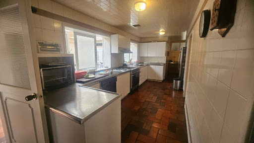 Casa en venta en Santa Barbara, Bogotá · foto 8 de 24