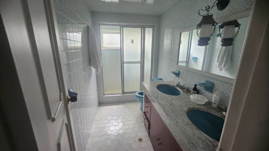 Casa en venta en Santa Barbara, Bogotá · foto 9 de 24