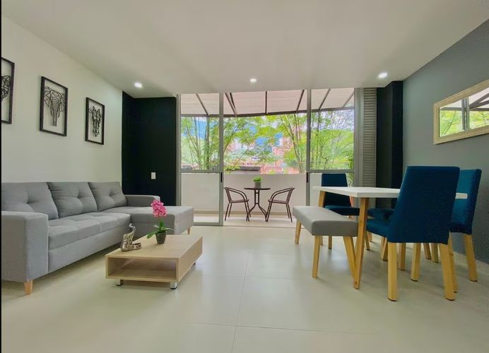 Apartamento de 1 alcoba en venta en El Poblado, Medellín, 51 m² · foto 1 de 13