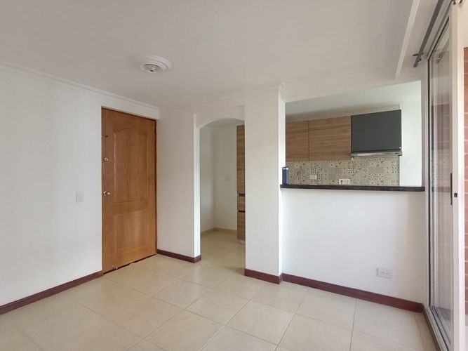 Apartamento de 1 alcoba en arriendo en La America, Medellín, 55 m² · foto 3 de 15