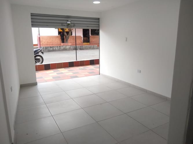 Local en arriendo en La Cabrera, Cúcuta, 30 m² · foto 2 de 4