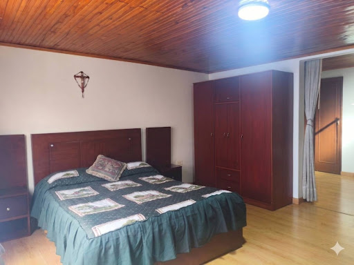 Casa en venta en Jorge Gaitan Cortes, Bogotá · foto 2 de 10