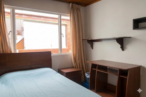 Casa en venta en Jorge Gaitan Cortes, Bogotá · foto 5 de 10