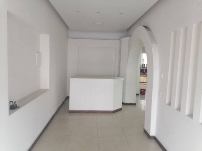 Local en venta en Versalles, Cali, 372 m² · foto 8 de 12