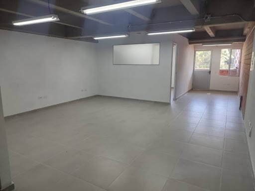 Oficina en arriendo en Cuatro Esquinas, Rionegro, 80 m² · foto 4 de 10