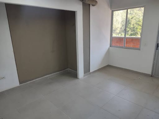 Oficina en arriendo en Cuatro Esquinas, Rionegro, 80 m² · foto 5 de 10