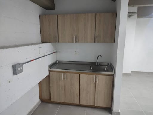 Oficina en arriendo en Cuatro Esquinas, Rionegro, 80 m² · foto 7 de 10