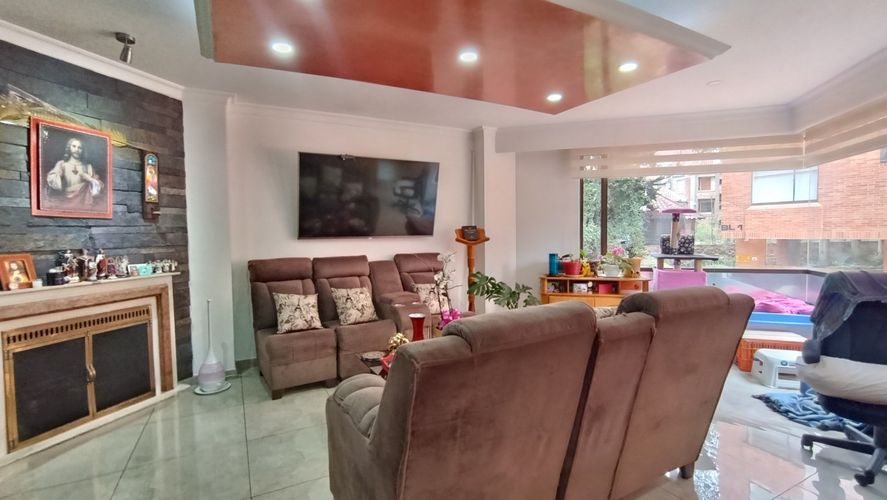 Apartamento de 3 alcobas en venta en Sotileza, Bogotá, 140 m² · foto 2 de 22