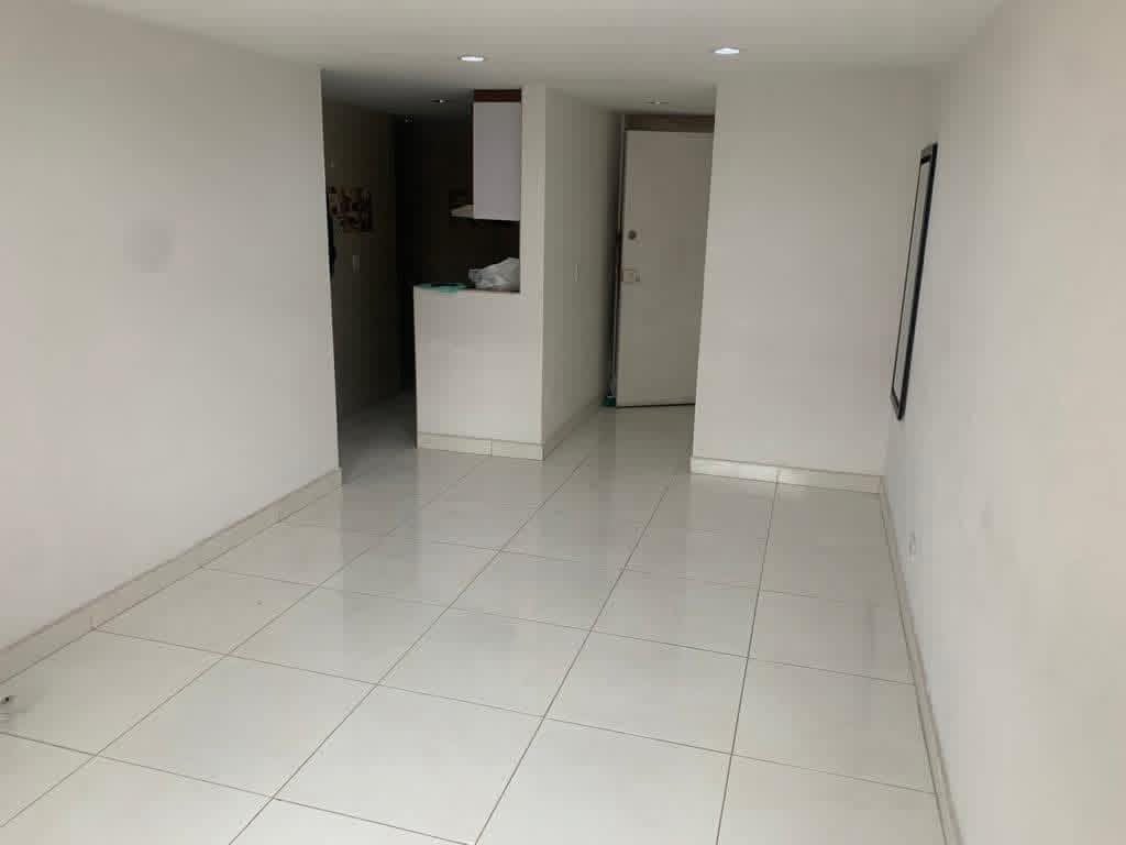Apartamento en venta en Ub Alicante, Mosquera · foto 2 de 9