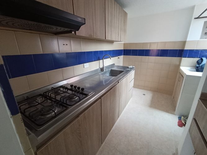 Apartamento de 3 alcobas en venta en La Clarita, Bogotá, 58 m² · foto 8 de 24