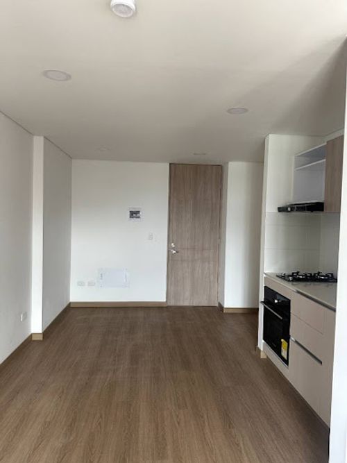 Apartamento de 1 alcoba en venta en Los Alcazares, Bogotá, 36 m² · foto 6 de 12