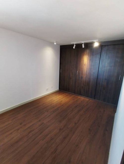 Apartamento de 2 alcobas en venta en La Prosperidad, Madrid, 65 m² · foto 19 de 24