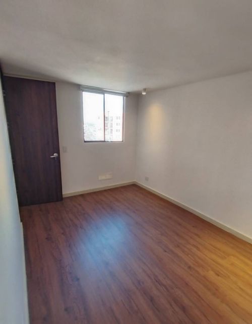 Apartamento de 2 alcobas en venta en La Prosperidad, Madrid, 65 m² · foto 22 de 24