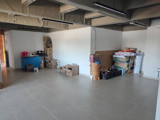 Oficina en arriendo en Cuatro Esquinas, Rionegro, 96 m² · foto 4 de 11