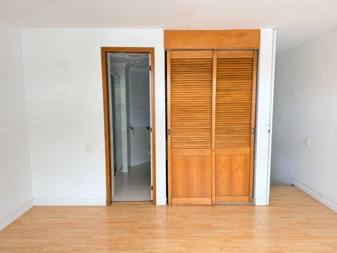 Apartamento de 1 alcoba en venta en El Poblado, Medellín, 48 m² · foto 7 de 13
