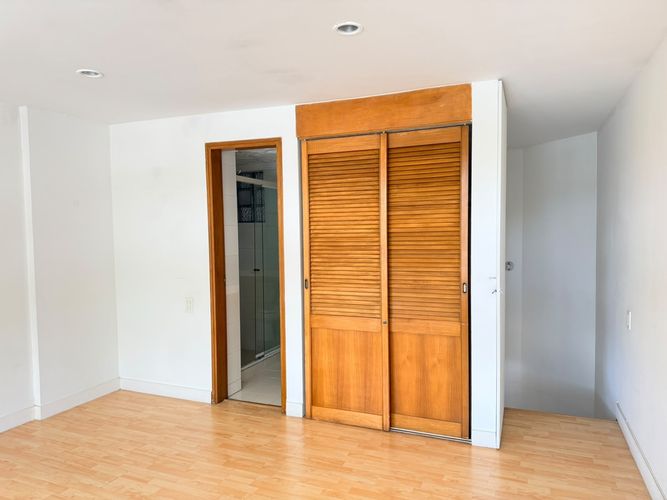 Apartamento de 1 alcoba en venta en El Poblado, Medellín, 48 m² · foto 11 de 13