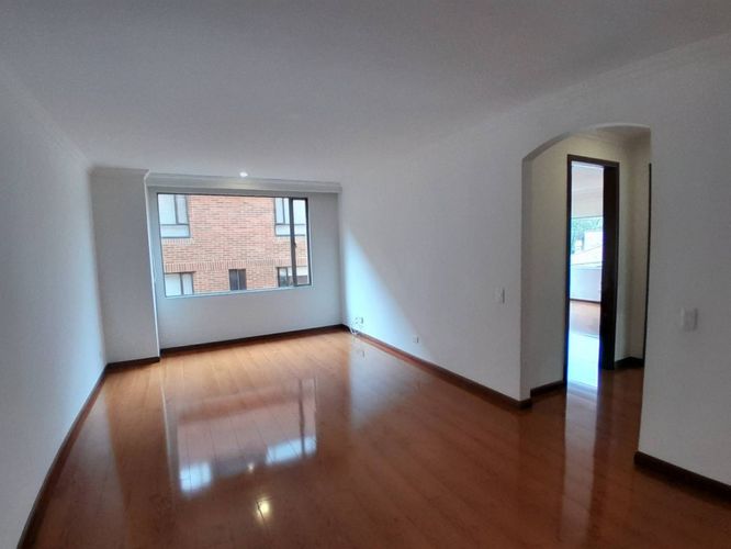 Apartamento de 1 alcoba en venta en San Patricio, Bogotá, 77 m² · foto 4 de 18