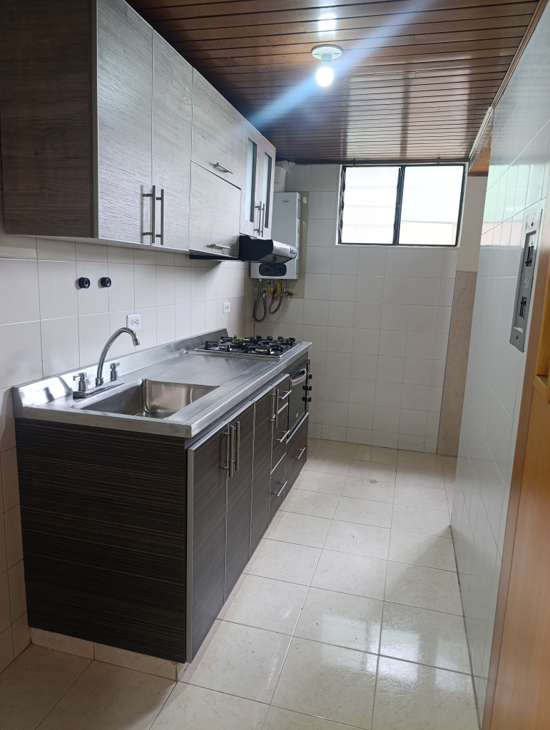 Apartamento en venta en Engativá, Bogotá · foto 8 de 24