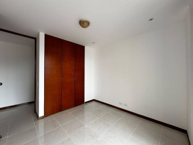 Apartamento de 3 alcobas en arriendo en La Frontera, Medellín, 117 m² · foto 12 de 20