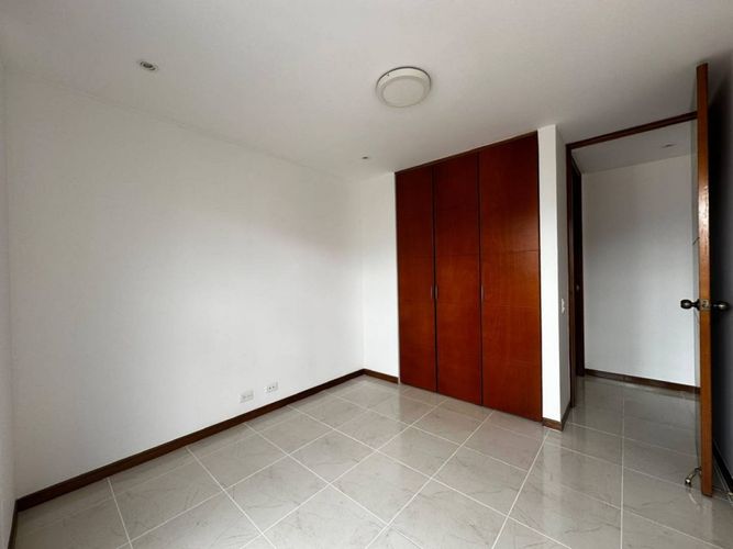 Apartamento de 3 alcobas en arriendo en La Frontera, Medellín, 117 m² · foto 13 de 20