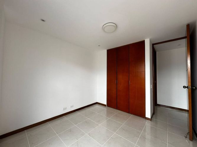 Apartamento de 3 alcobas en arriendo en La Frontera, Medellín, 117 m² · foto 14 de 20