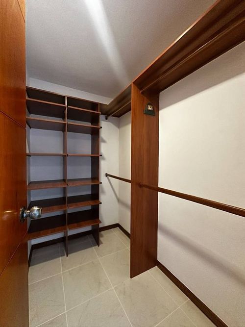 Apartamento de 3 alcobas en arriendo en La Frontera, Medellín, 117 m² · foto 15 de 20