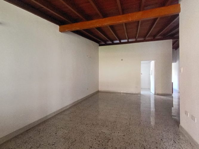 Apartamento de 3 alcobas en venta en Laureles, Medellín, 174 m² · foto 4 de 18