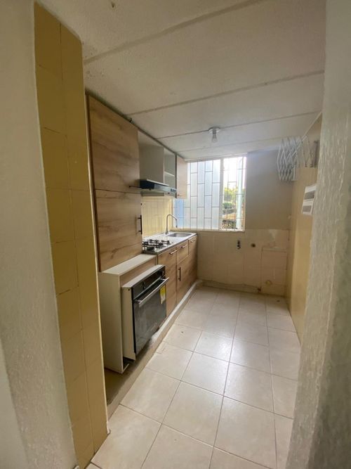 Apartamento de 2 alcobas en venta en Engativá, Bogotá, 45 m² · foto 15 de 19