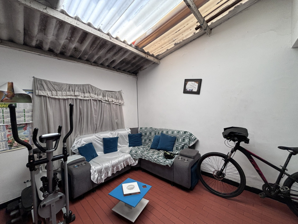 Casa en venta en Venecia, Bogotá · foto 2 de 19