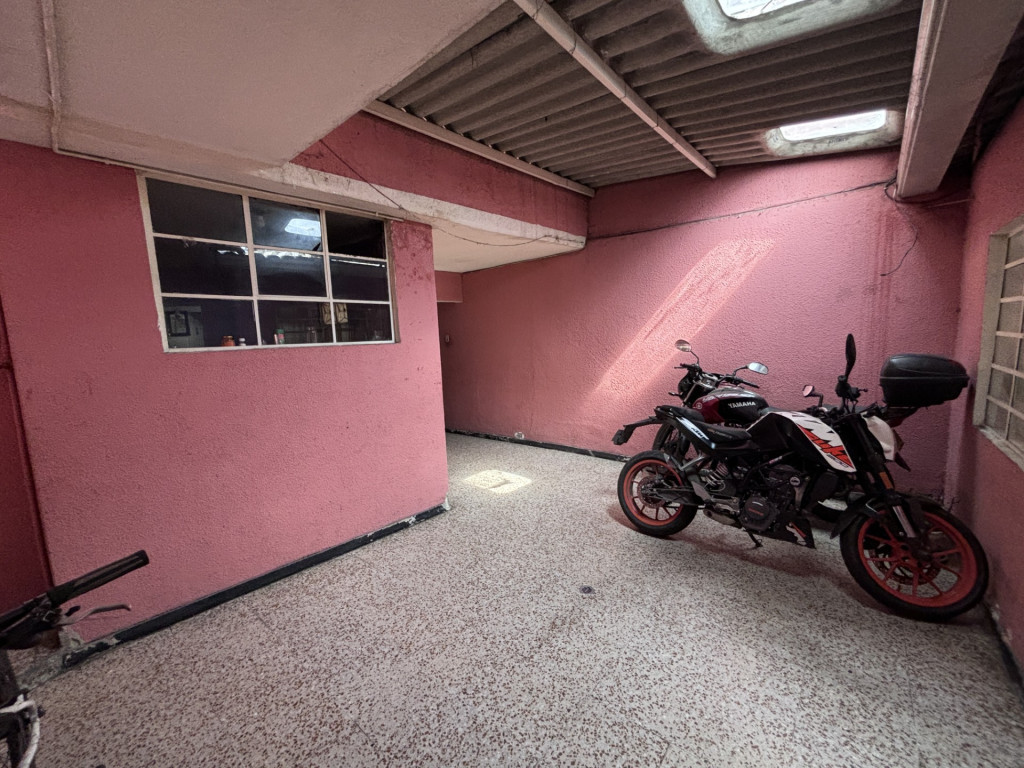Casa en venta en Venecia, Bogotá · foto 4 de 19