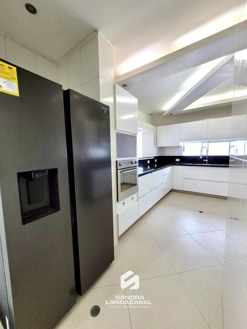 Casa de 4 alcobas en venta en Cañaveral, Floridablanca, 220 m² · foto 7 de 24