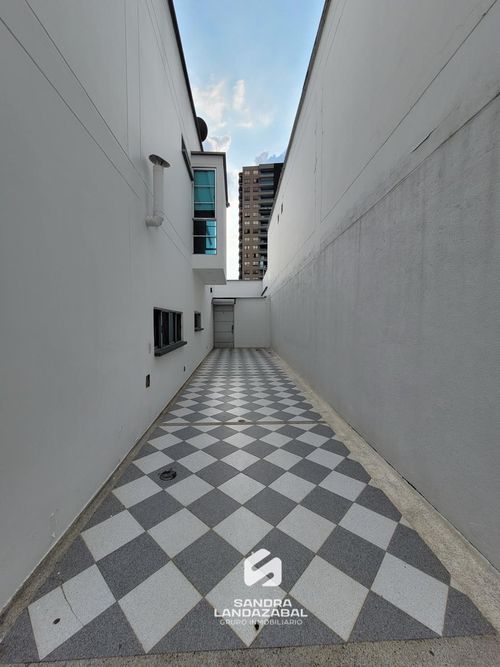 Casa de 4 alcobas en venta en Cañaveral, Floridablanca, 220 m² · foto 24 de 24