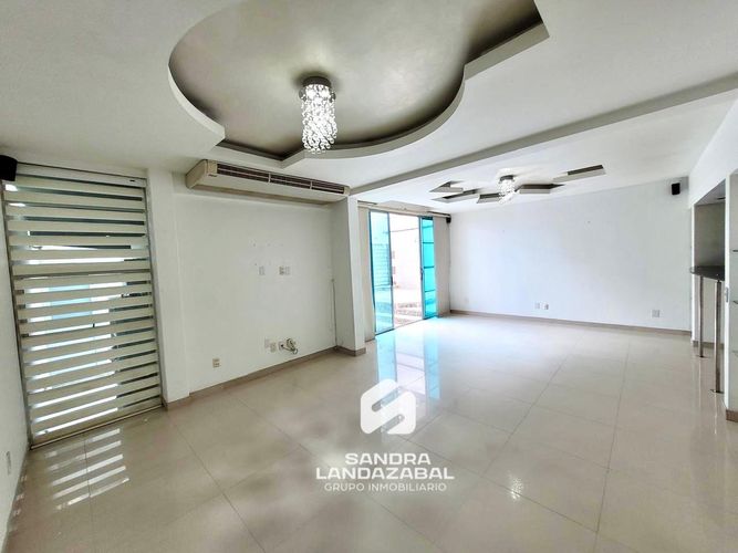 Casa de 4 alcobas en venta en Cañaveral, Floridablanca, 220 m² · foto 6 de 24