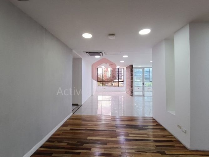 Local en arriendo en El Poblado, Medellín, 138 m² · foto 4 de 16