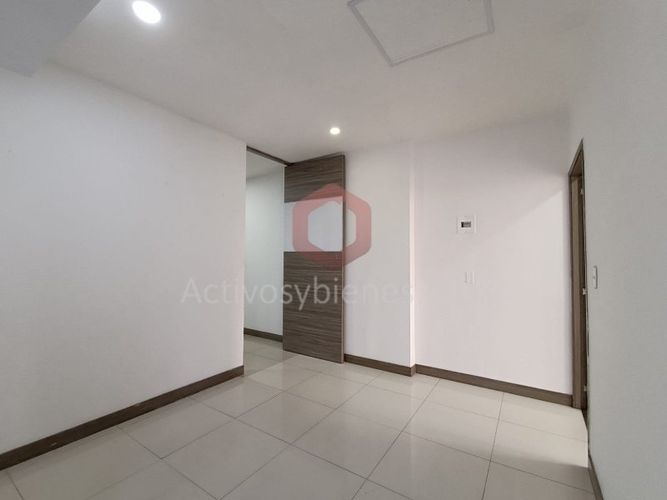 Local en arriendo en El Poblado, Medellín, 138 m² · foto 11 de 16