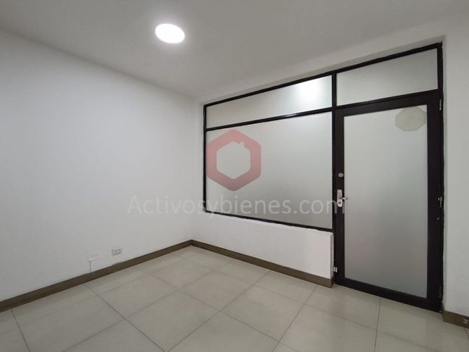 Local en arriendo en El Poblado, Medellín, 138 m² · foto 14 de 16