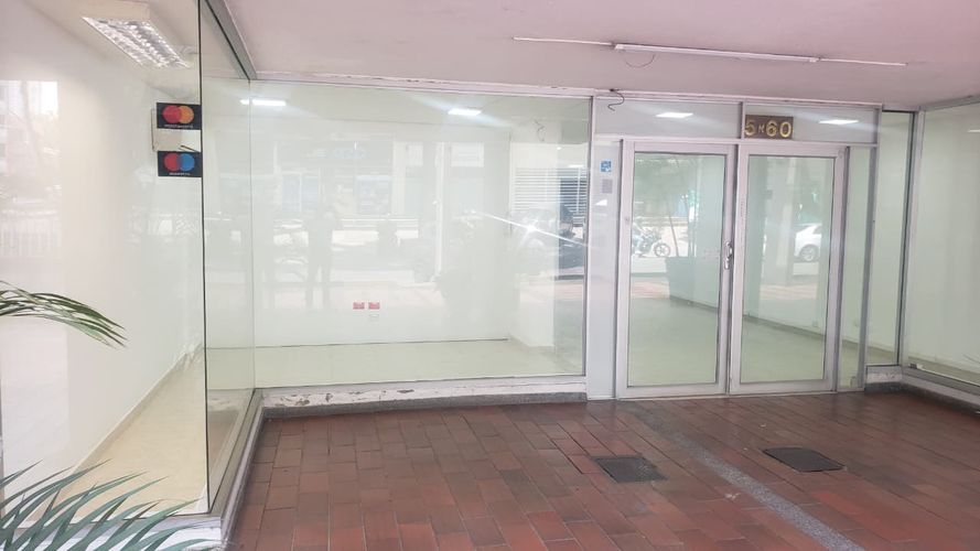 Local en arriendo en San Vicente, Cali, 79 m² · foto 3 de 12