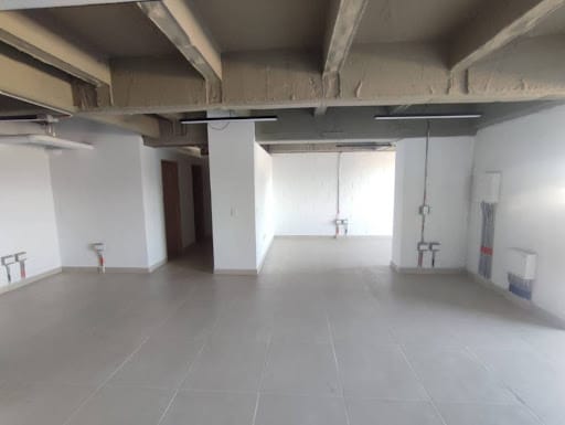 Oficina en arriendo en Cuatro Esquinas, Rionegro, 141 m² · foto 5 de 11