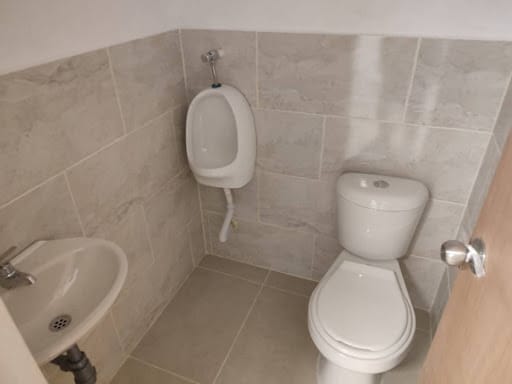 Oficina en arriendo en Cuatro Esquinas, Rionegro, 141 m² · foto 7 de 11