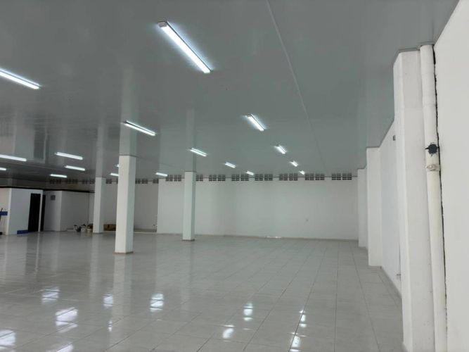 Local en arriendo en Centro, Ibagué, 100 m² · foto 7 de 24