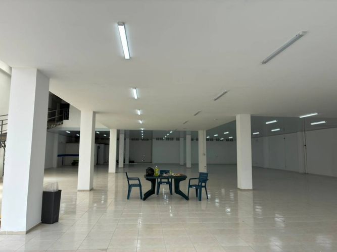 Local en arriendo en Centro, Ibagué, 100 m² · foto 8 de 24