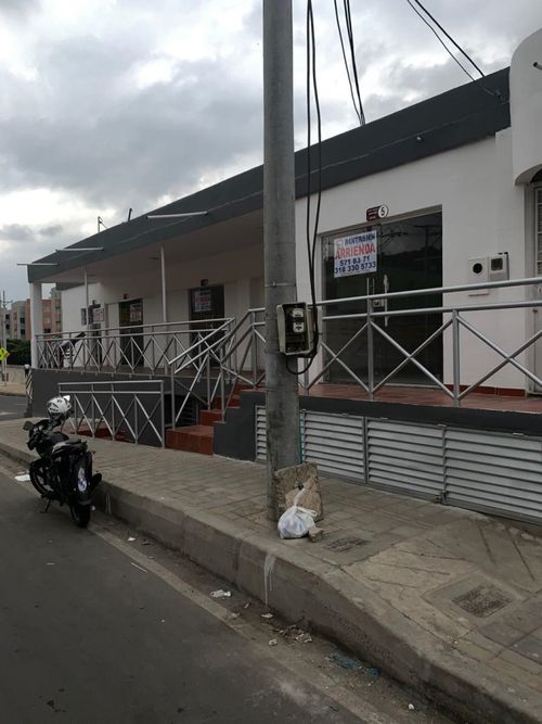 Local en arriendo en San Luis, Cúcuta, 30 m² · foto 2 de 2