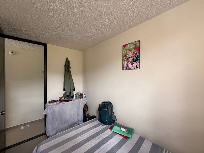 Apartamento de 3 alcobas en venta en Cr. Samarkanda, Ibagué, 53 m² · foto 9 de 22