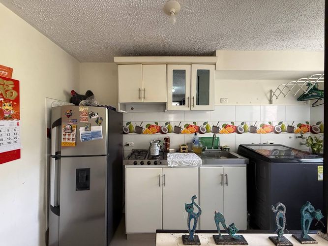 Apartamento de 3 alcobas en venta en Cr. Samarkanda, Ibagué, 53 m² · foto 6 de 22