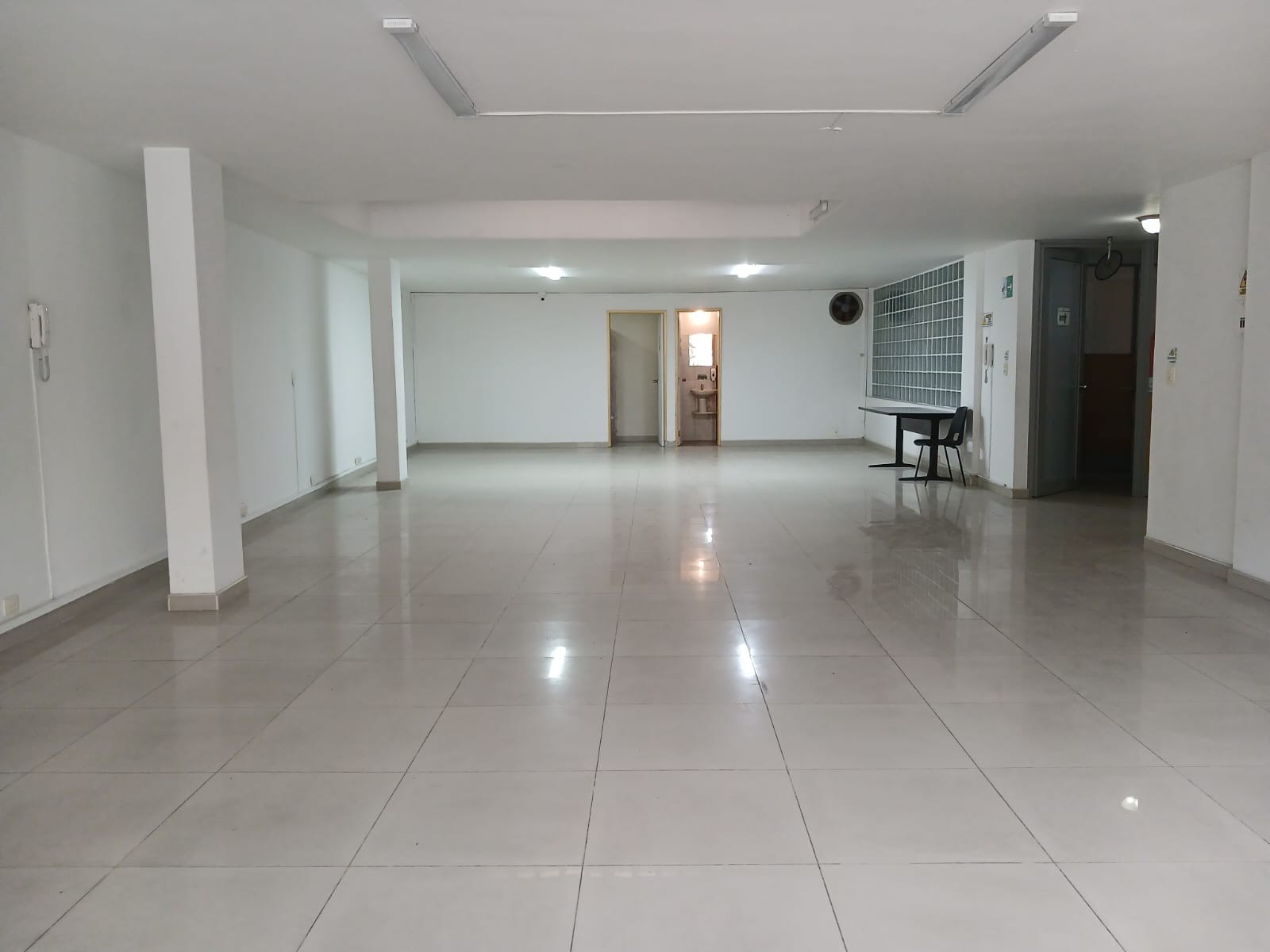 Oficina en Arriendo en El Poblado, Medellín