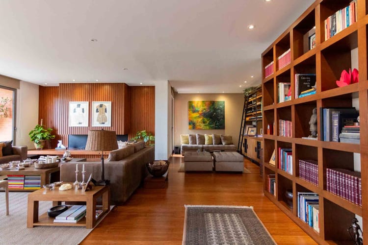 Apartamento de 3 alcobas en venta en Cerros De Los Alpes, Bogotá, 307 m² · foto 4 de 24