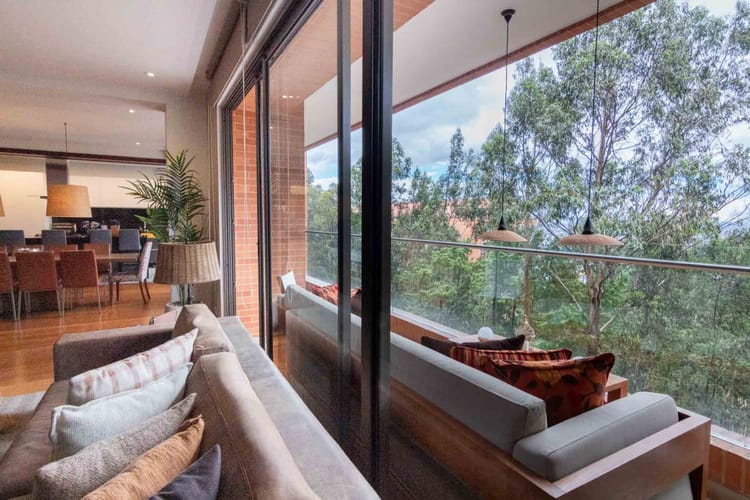 Apartamento de 3 alcobas en venta en Cerros De Los Alpes, Bogotá, 307 m² · foto 9 de 24