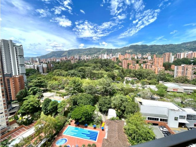 Apartamento de 3 alcobas en arriendo en Santa María De Los Ángeles, Medellín, 160 m² · foto 3 de 24