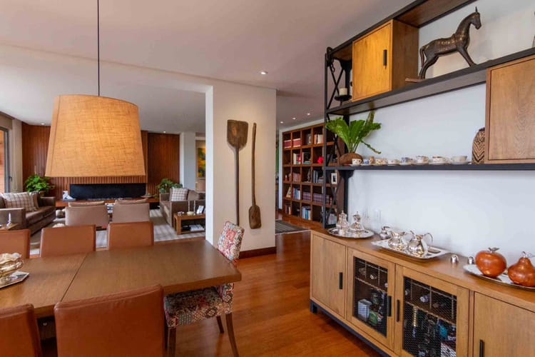 Apartamento de 3 alcobas en venta en Cerros De Los Alpes, Bogotá, 307 m² · foto 21 de 24